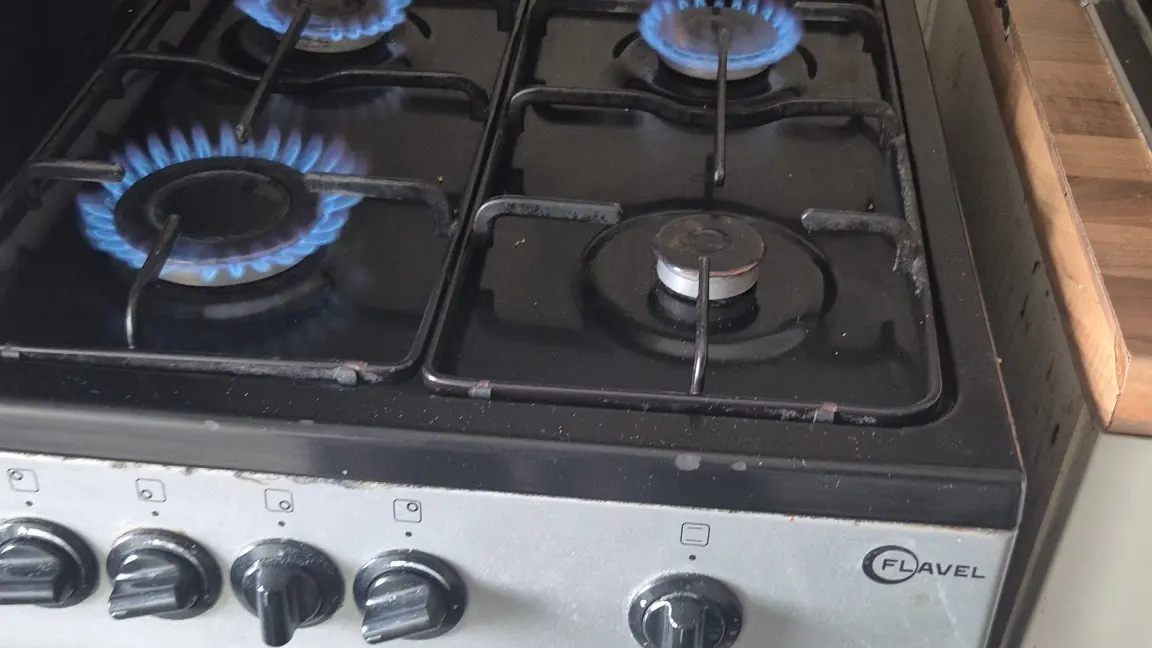 Gas hob flame test